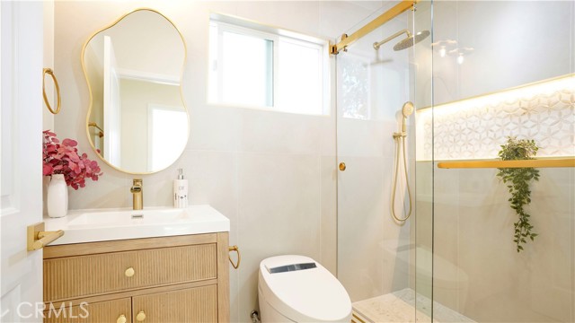 17698 Locust Street, Fountain Valley CA: https://media.crmls.org/medias/e16bd0ac-45a0-4d62-abc2-26769608945f.jpg