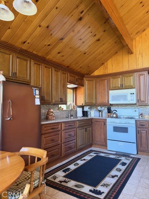 Detail Gallery Image 10 of 19 For 29259 Arrowhead, Cedar Glen,  CA 92321 - 3 Beds | 2 Baths