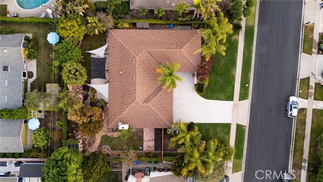 14192 Livingston Street, Tustin CA: https://media.crmls.org/medias/e16d1bc3-4e75-4969-a3ae-f94c34b4b457.jpg