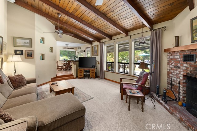 8830 San Gabriel Road, Atascadero CA: https://media.crmls.org/medias/e16dd644-aa53-4cd4-a133-60155490caa8.jpg
