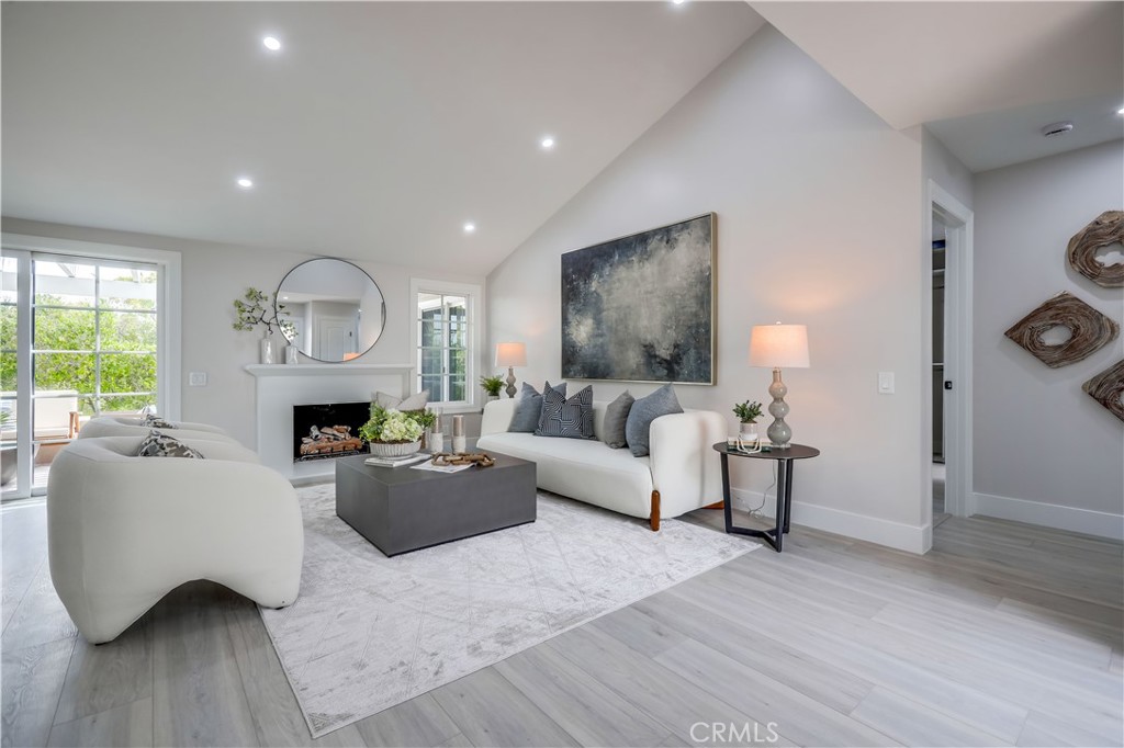 E16e151e Af55 40c0 A936 C5b4669e44f0