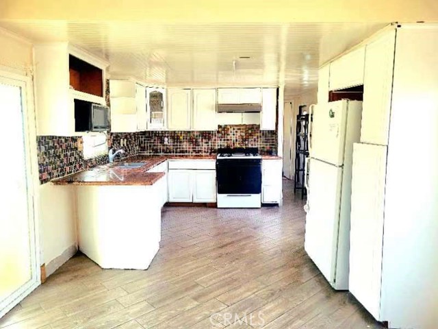7721 Mission Blvd #9, Riverside, CA, 92509 7721 Mission Blvd #9, Riverside, CA, 92509
