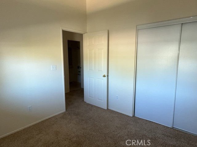 19187 Cochise Place, Apple Valley CA: https://media.crmls.org/medias/e16e8bc0-30dd-4abf-88d4-1cfbc82b4aea.jpg