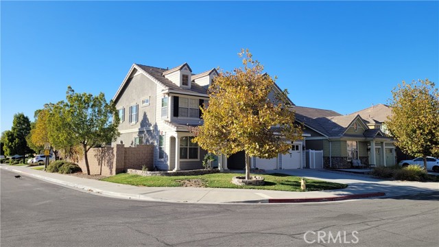 Detail Gallery Image 2 of 32 For 3034 Cayenne Way, Perris,  CA 92571 - 3 Beds | 2/1 Baths