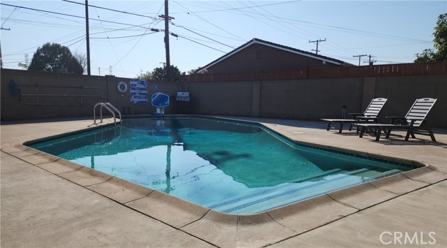 9272 Cerritos Avenue, Anaheim CA: https://media.crmls.org/medias/e16ff069-a9cd-4f1b-924e-0bd3ade9318d.jpg