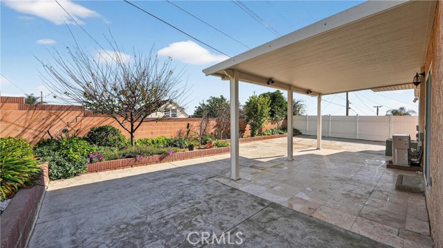 Image 54 of 62 For 14934 Lofthill