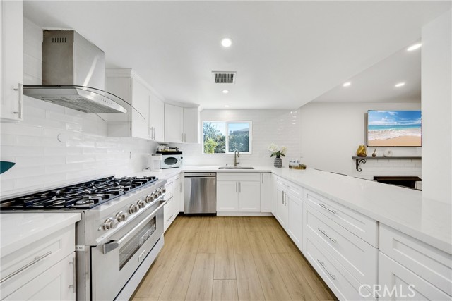 Detail Gallery Image 11 of 46 For 1603 E Chestnut Ave, Orange,  CA 92867 - 4 Beds | 2 Baths