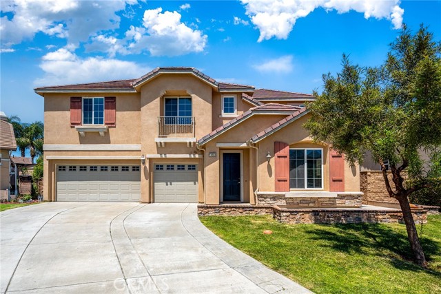 Detail Gallery Image 1 of 55 For 14584 Sleepy Creek Dr, Corona,  CA 92880 - 6 Beds | 3/1 Baths