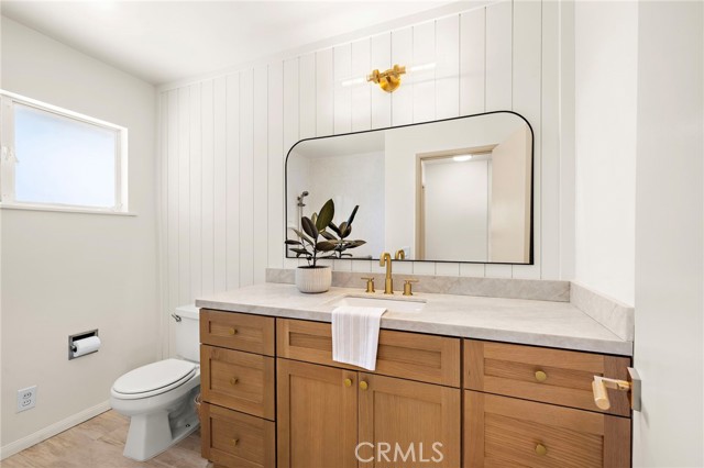 Detail Gallery Image 12 of 26 For 211 Trafalgar Ln, San Clemente,  CA 92672 - 2 Beds | 1 Baths