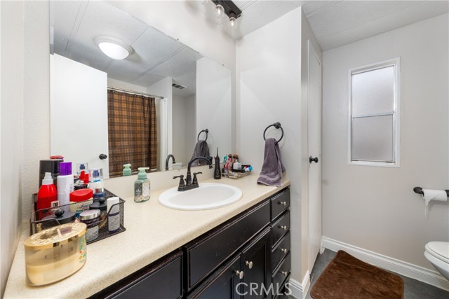 15050 Monte Vista Avenue, Chino Hills CA: https://media.crmls.org/medias/e170f2e6-a1cc-4bb6-8e36-3d1b075c29ab.jpg