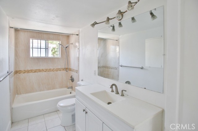 8181 20th Street, Westminster CA: https://media.crmls.org/medias/e1710063-cb80-4bf2-aaf8-b73a57f78581.jpg