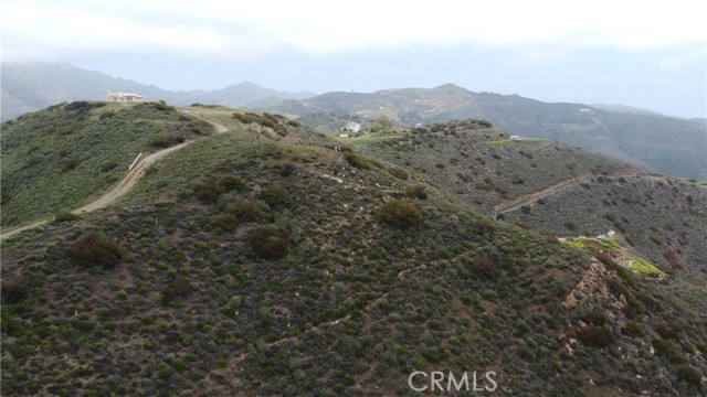 Detail Gallery Image 29 of 32 For 9533 Deer Creek Rd, Malibu,  CA 90265 - – Beds | – Baths