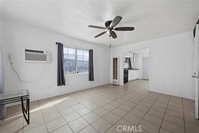 Detail Gallery Image 21 of 37 For 1425 Murdock, Bakersfield,  CA 93307 - 2 Beds | 1 Baths