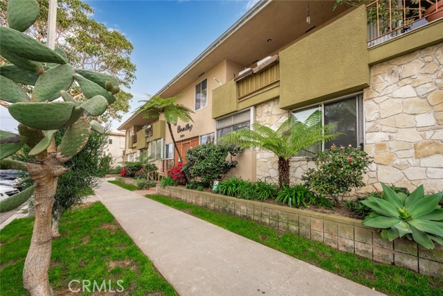 Detail Gallery Image 3 of 23 For 1604 E 2nd 1a,  Long Beach,  CA 90802 - 2 Beds | 2 Baths