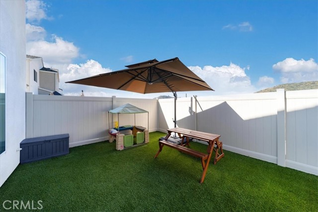 35246 Blossom, Fallbrook CA: https://media.crmls.org/medias/e17392d7-04d0-485f-a5c3-01d0d4439f56.jpg