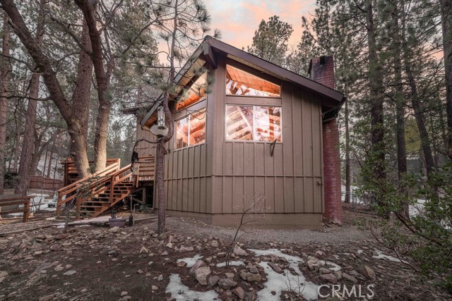 Detail Gallery Image 2 of 42 For 41789 Comstock, Big Bear Lake,  CA 92315 - 4 Beds | 2 Baths