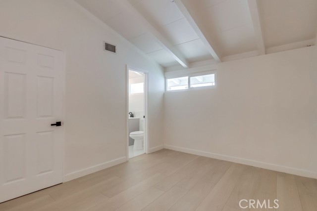 Detail Gallery Image 8 of 19 For 10931 Groveside Ave, Whittier,  CA 90603 - 4 Beds | 2 Baths