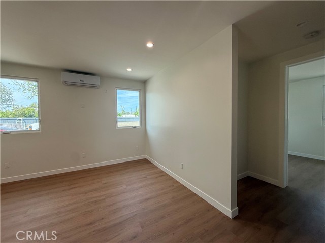 Detail Gallery Image 7 of 31 For 20953 Saticoy, Canoga Park,  CA 91304 - 2 Beds | 2 Baths