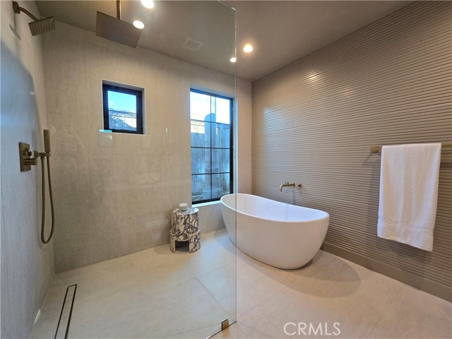 Detail Gallery Image 39 of 50 For 7907 Vicksburg, Los Angeles,  CA 90045 - 4 Beds | 3/1 Baths