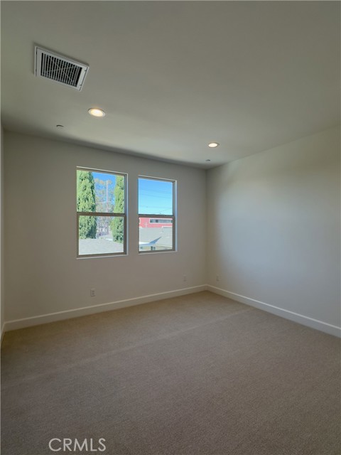 Detail Gallery Image 28 of 41 For 17532 Cameron Ln, Huntington Beach,  CA 92647 - 3 Beds | 2/1 Baths