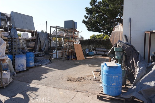 1635 W 145th Street, Gardena CA: https://media.crmls.org/medias/e177c602-3071-493c-a3b3-d0b3c413770f.jpg