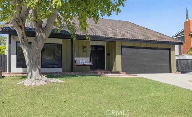 Detail Gallery Image 42 of 46 For 28975 Lotusgarden Dr, Canyon Country,  CA 91387 - 4 Beds | 3 Baths