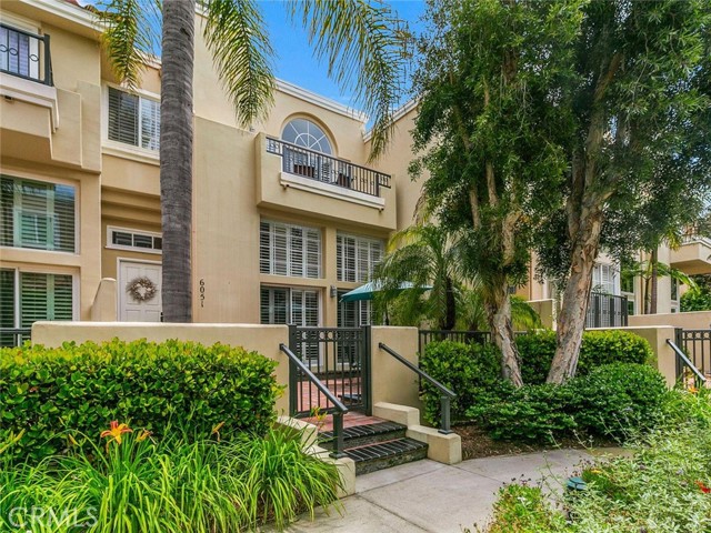 Detail Gallery Image 24 of 30 For 6051 Shadowbrook Cir, Huntington Beach,  CA 92648 - 2 Beds | 2/1 Baths