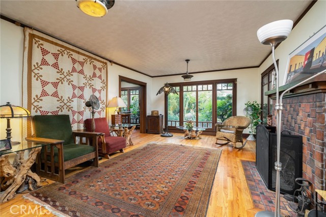 Image 8 of 37 For 125 11th Street