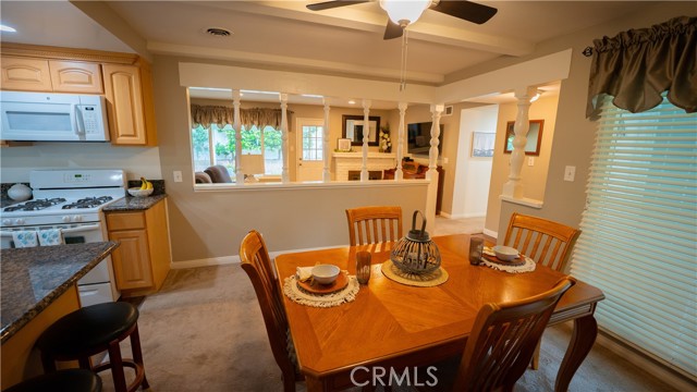 Detail Gallery Image 8 of 49 For 11715 Broadfield Dr, La Mirada,  CA 90638 - 3 Beds | 2 Baths