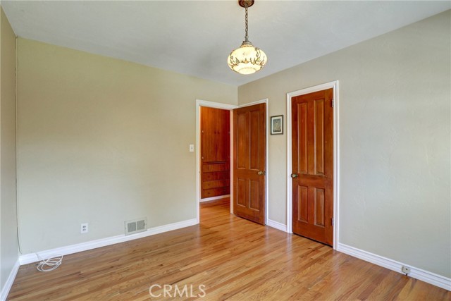 2307 Cameron Avenue, Covina CA: https://media.crmls.org/medias/e17a92ce-28c6-4b88-bf3e-fc0777dd3524.jpg