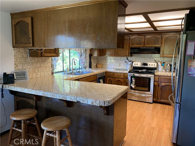 Detail Gallery Image 9 of 16 For 18683 Morgan Valley Rd, Lower Lake,  CA 95457 - 4 Beds | 3 Baths