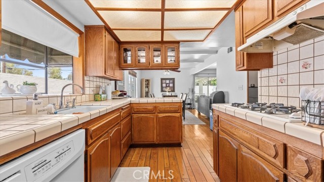 Detail Gallery Image 9 of 23 For 1513 W Cerritos Ave, Anaheim,  CA 92802 - 3 Beds | 2/1 Baths