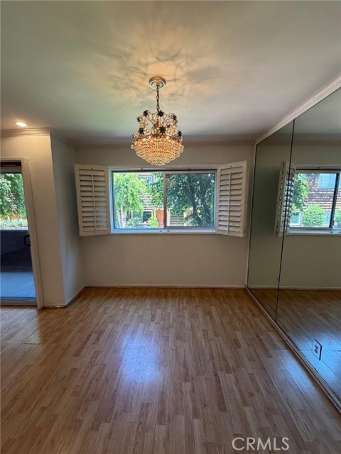 5403 Newcastle, 8 photo 6