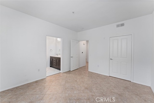 Detail Gallery Image 15 of 25 For 2802 Ladrillo Aisle #25,  Irvine,  CA 92606 - 2 Beds | 2 Baths