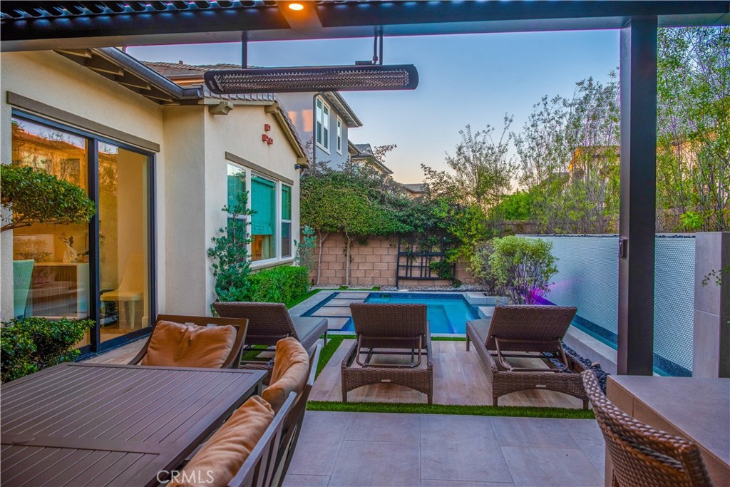 E17f088e 6e7c 49dc A549 44abfae5c245