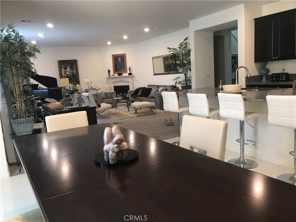 MLS #CV25035345 img 3