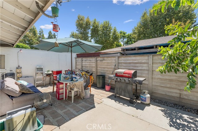 14802 Newport Avenue, Tustin CA: https://media.crmls.org/medias/e17f5c4c-b017-46de-8e99-392cd0297961.jpg