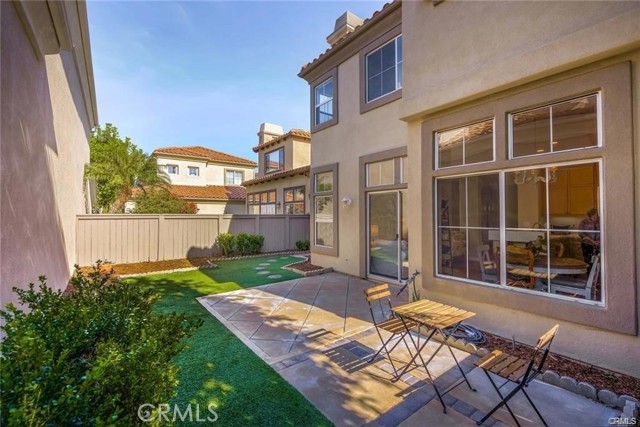 10775 Mueller Ct, Tustin CA: https://media.crmls.org/medias/e17f9f2f-8f83-4e93-824f-eb4f3b53fd9b.jpg