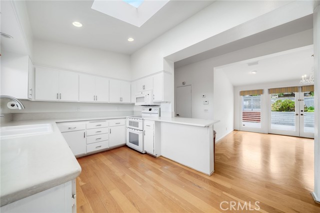 33932 Granada Drive, Dana Point CA: https://media.crmls.org/medias/e18045cb-741e-45a6-8f10-4d5316bcbb85.jpg