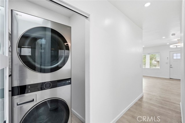 Detail Gallery Image 16 of 32 For 833 E Acacia, Glendale,  CA 91205 - 3 Beds | 2 Baths