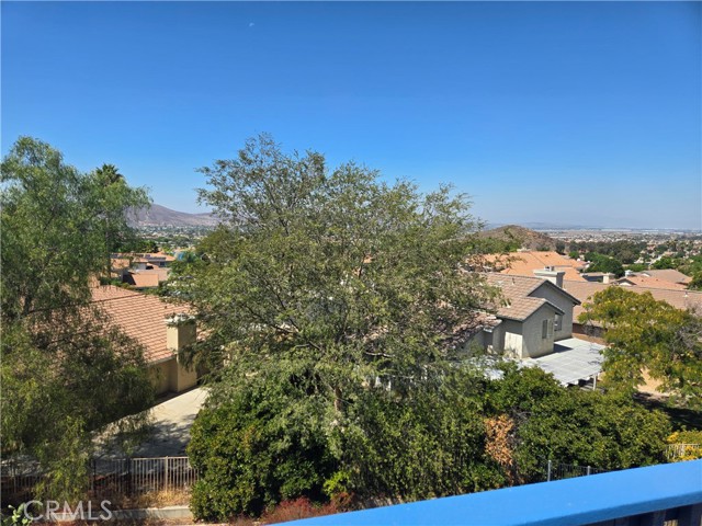 28195 Juniper Tree Lane, Menifee CA: https://media.crmls.org/medias/e18205d8-d14b-4d10-999d-c15423105c95.jpg