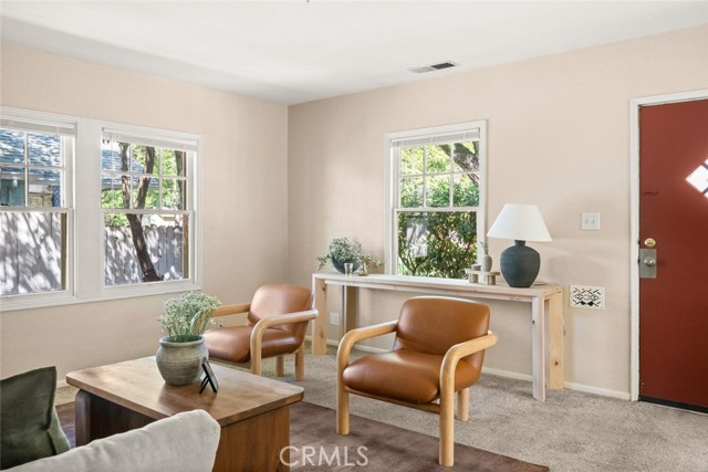 Detail Gallery Image 5 of 46 For 1421 Hobart St, Chico,  CA 95926 - 3 Beds | 2 Baths