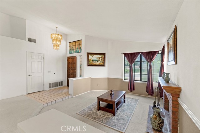 Detail Gallery Image 6 of 36 For 13663 Pageantry, Chino Hills,  CA 91709 - 3 Beds | 2 Baths