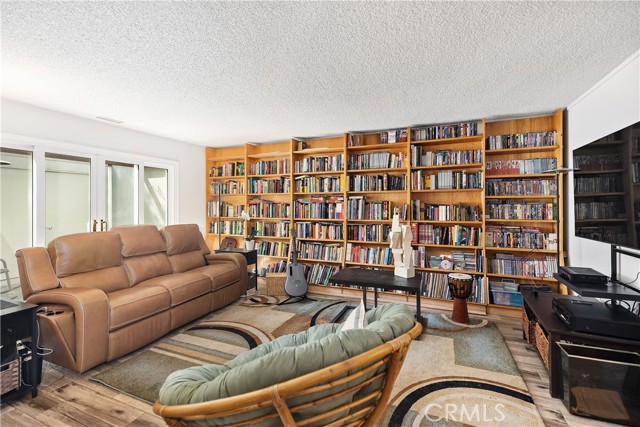 Detail Gallery Image 8 of 34 For 2011 via Mariposa West a,  Laguna Woods,  CA 92637 - 3 Beds | 2 Baths