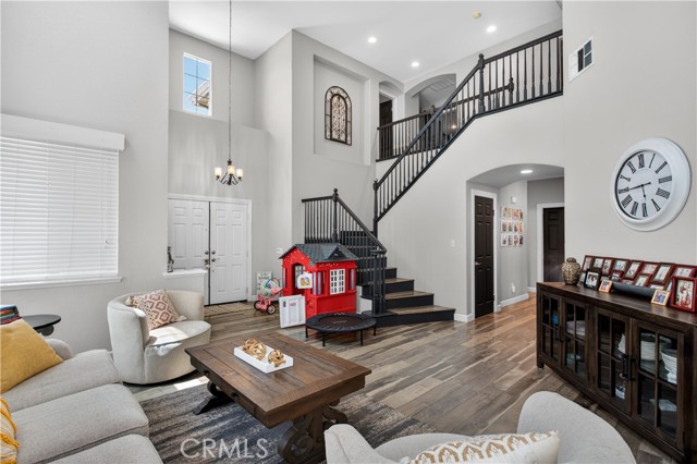 Detail Gallery Image 12 of 29 For 37920 Orlana Ct, Murrieta,  CA 92563 - 5 Beds | 3 Baths