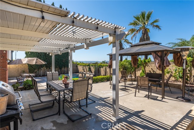 Detail Gallery Image 40 of 45 For 24621 Artemia, Mission Viejo,  CA 92691 - 4 Beds | 3 Baths