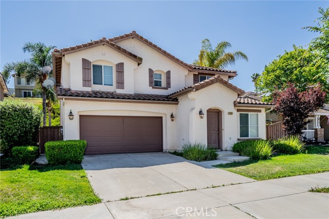Detail Gallery Image 2 of 51 For 32057 Meadow Wood Ln, Lake Elsinore,  CA 92532 - 3 Beds | 2/1 Baths