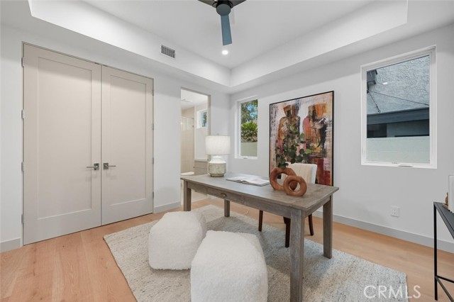 2904 Palm Avenue, Manhattan Beach CA: https://media.crmls.org/medias/e189a3bb-ed5a-4b2c-88ad-f26ae2d19ddd.jpg