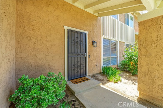 Detail Gallery Image 5 of 35 For 44156 30th St, Lancaster,  CA 93536 - 2 Beds | 2 Baths