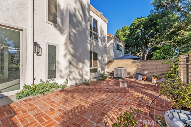 Detail Gallery Image 37 of 40 For 54 Oak Tree Ln, Irvine,  CA 92612 - 4 Beds | 2/1 Baths